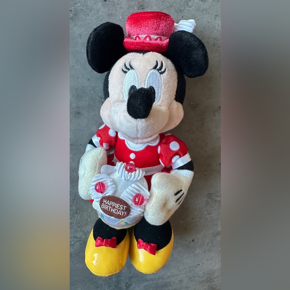 Disney Happiest Birthdays Minnie Mouse Tokyo Disney Plush Doll